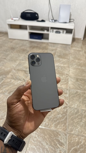 2ª EDIÇÃO IPHONE 3 CÂMERAS 